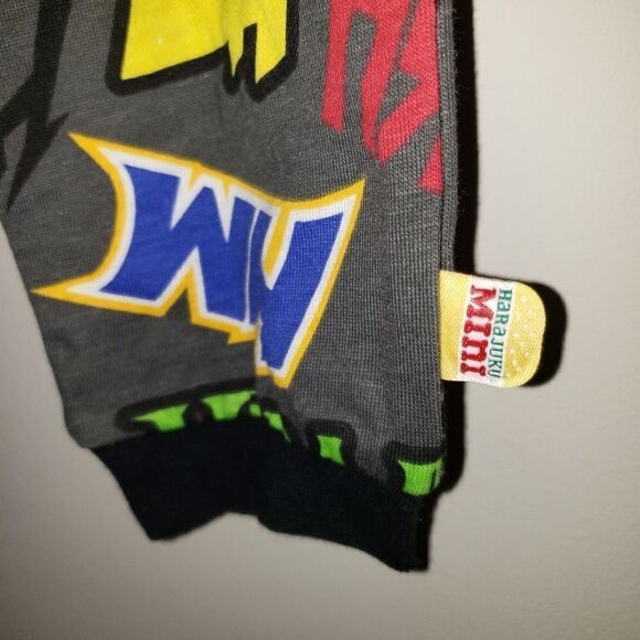 HARAJUKU MINI BY GWEN STEPHANI GRAFITTI PRINT BABY ONE PIECE SIZE 9 MONTHS NWT - Picture 2 of 6